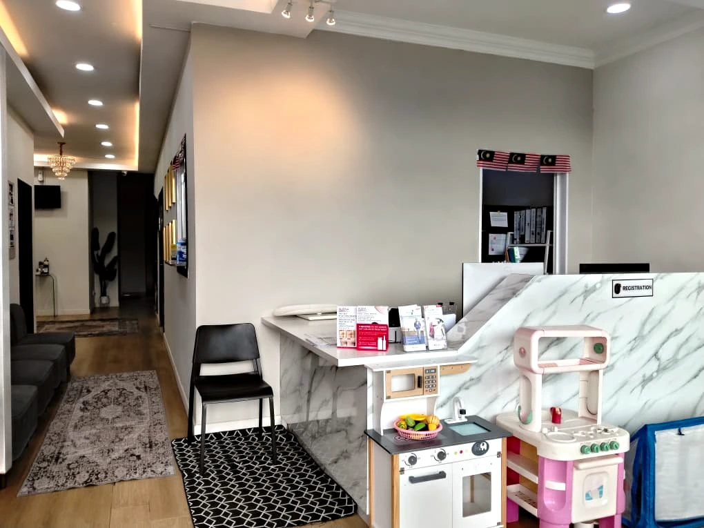 Reception & waiting area